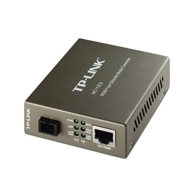Медиаконвертер, TP-Link, MC112CS, WDM, с 1 портом 10/100Base-TX и 1 портом 100Base-FX с разъемом SC (ТХ: 1310 нм. RX: 1550 нм) для одномодового оптического кабеля (до 20 км)