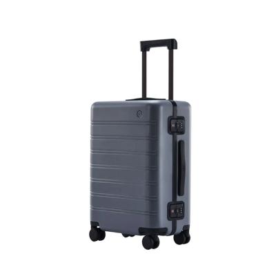 Чемодан NINETYGO Manhattan frame luggage -20" - Black